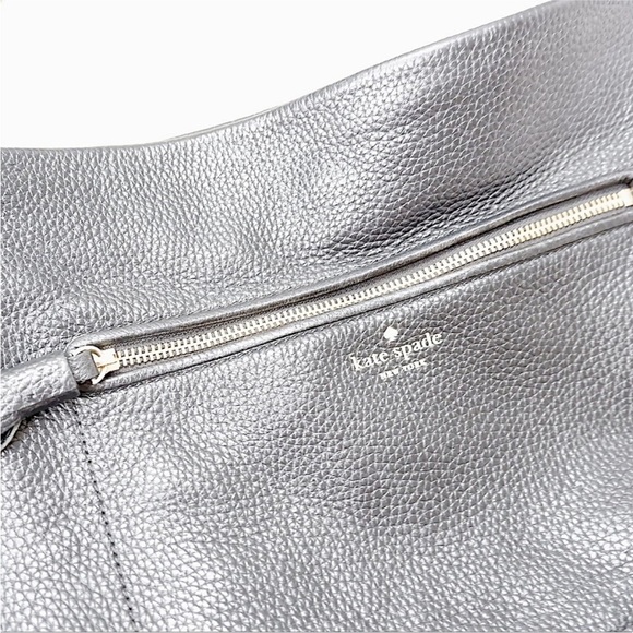 KATE SPADE PEBBLED BLACK LEATHER BAG WITH TASSEL♠️ - Picture 11 of 12